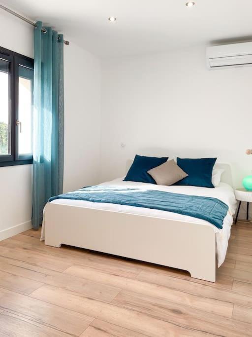 Appartement Dans Un Mas Provencal Allan Zewnętrze zdjęcie